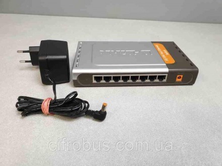 Коммутатор (switch), 8 портов Ethernet 10/100 Мбит/сек, 192 x 32 x 118 мм, 0.301. . фото 3