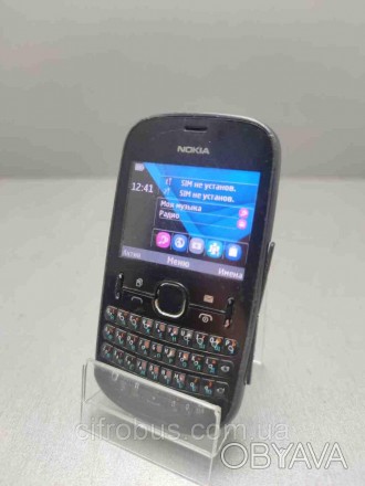 Телефон, поддержка двух SIM-карт, QWERTY-клавиатура, экран 2.4", разрешение 320x. . фото 1