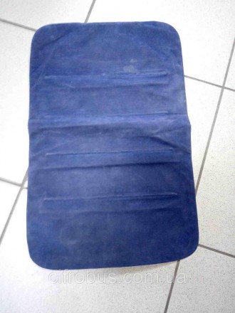 Компактна, зручна подушка синього кольору виготовлена з міцного водонепроникного. . фото 3