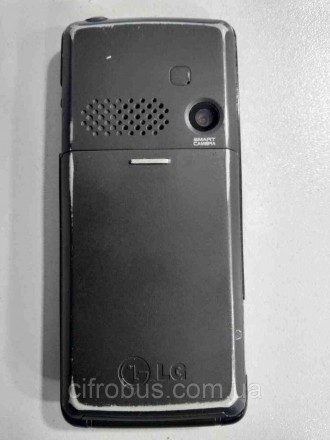 Телефон із відкидною кришкою, екран 2", роздільна здатність 320x240, камера 1.30. . фото 3