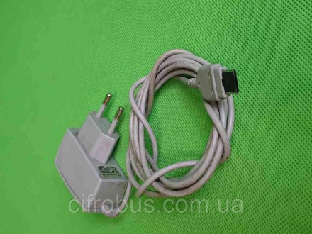 Заряднее устройство Б/У Сетевая зарядка Samsung D800. Киев. фото 1 Заряднее устройство Б/У Сетевая зарядка Samsung D800. Киев. фото 1
