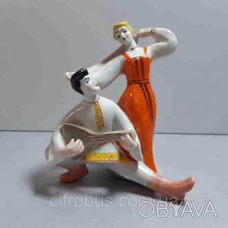 Порцелянова статуетка" Російський танець із балалійкою "Куляча пара, Танцори. ЗХ. . фото 1