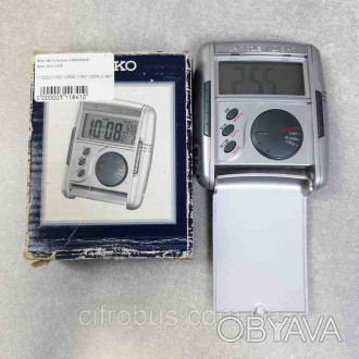Настольные электронные часы Seiko QHL004S
Корпус: пластик.
Будильник. Snooze - ф. . фото 1