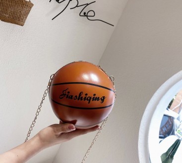 Предлагаем Вашему вниманию красивые в форме баскетбольного мяча! 
Цвет: черный, . . фото 4