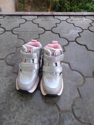 Модні, сучасні термо чоботи на дівчинку забезпечать тепло і затишок ногам в моро. . фото 4