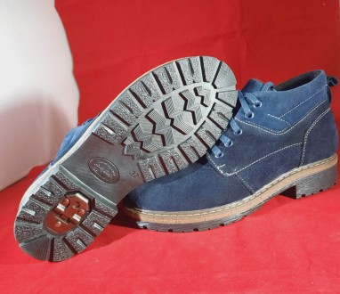 Демисезонные ботинки замши синие 
Распродажа, 
демисезонные ботинки замш на шнур. . фото 2