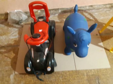 Продаёться детская коляска Camino Amulel 2000 гр
Игрушка синий ослик 150 гр
Же. . фото 5