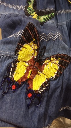Готова спідниця декорована метеликами із бісеру. Кожен метелик сплетений у ручну. . фото 6