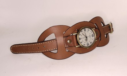 Стиль Scappa-часы - смелый дизайн, широкий кожаный браслет и хай-тек элементы. Э. . фото 8