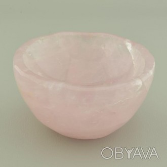 Розмір: 85x85x45 мм.
Якість: єдиний примірник
Камінь: Рожевий кварц (нат.)
Колір. . фото 1