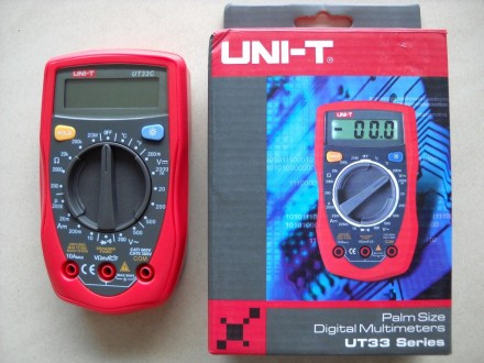 Компактный цифровой мультиметр UNI-T UTM 133C (UT33C) 
способен измерять:
постоя. . фото 4