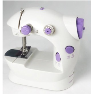 Швейная портативная машинка Mini sewing machine SM-202 4в1
Если в вашем доме не . . фото 3