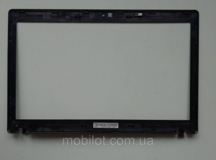 Часть корпуса рамка и крышка матрицы к ноутбуку Lenovo G570. Есть следы от экспл. . фото 6