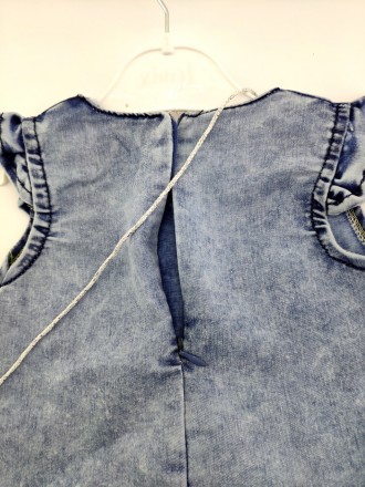 
Турецкий сарафан для девочки. Сделан из легкой джинсовой ткани. Спереди на заст. . фото 4