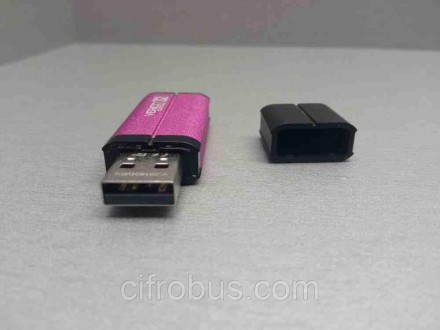USB 32Gb - - компактное электронное запоминающее устройство, используемое для хр. . фото 8