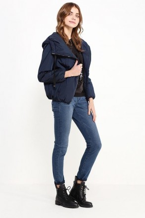 Короткая куртка женская от финского бренда Finn Flare. Детали: плечи опущены, за. . фото 4