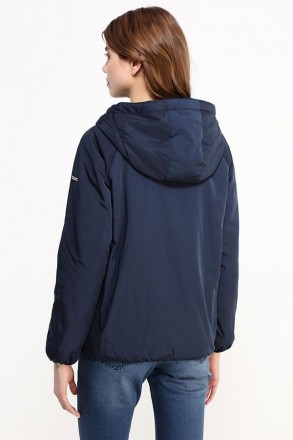 Короткая куртка женская от финского бренда Finn Flare. Детали: плечи опущены, за. . фото 3