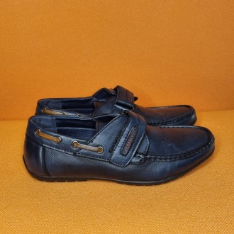 Продам туфли из искусственной кожи, темно-синего цвета, Р.35, длина стельки 23 с. . фото 4