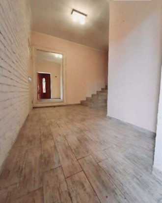 
 15857 Продам 2-х этажный дом с ремонтом в Киевском районе. Дом без мебели. Про. Таирова. фото 3