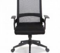 Офісне крісло чорного кольору.
 Висока спинка з чорної сітки mesh
 М'яке сидіння. . фото 3