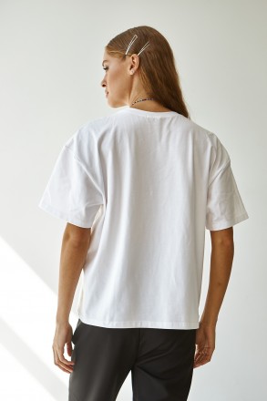Жіноча футболка Stimma Джана. Ця базова модель стане чудовою основою для твого м. . фото 4