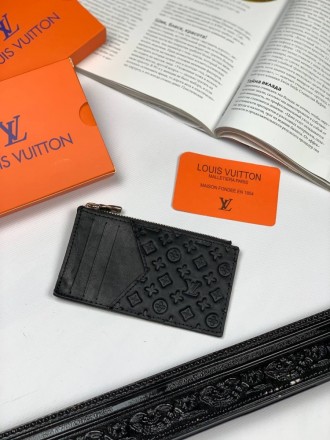 
 Держатель для карт Louis Vuitton monogram leather
Материал : Канвас
Размеры : . . фото 2