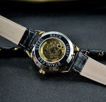 
Оригинальные механические мужские часы Forsining
Характеристики:
Оригинальные ч. . фото 9
