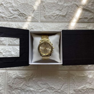 
Женские наручные часы в подарочной коробочке Michael Kors люкс реплика
Характер. . фото 14