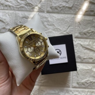 
Женские наручные часы в подарочной коробочке Michael Kors люкс реплика
Характер. . фото 9