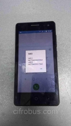 Мобильный телефон смартфон Б/У ZTE Blade GF3 (T320). Київ. фото 1 Мобильный телефон смартфон Б/У ZTE Blade GF3 (T320). Київ. фото 1