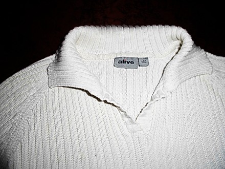 Пуловер Alive для мальчика  вязаная резинка   на  8-9 лет, б\у в отличном состоя. . фото 3