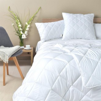 Стеганое одеяло Comfort – белоснежный постельный текстиль, пользующийся большой . . фото 2