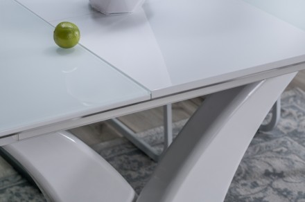 
Стіл обідній Faro 80x120 Білий : стильна і сучасна модель від меблевої компанії. . фото 5