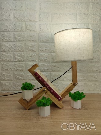 Эксклюзивная настольная лампа в стиле минимализм или лофт. Имеет нестандартный в. . фото 1