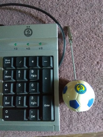 Продам клавиатуру Hama ET200 с логотипом и надписью "Динамо Киев"

Б. . фото 3