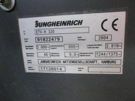 Краткое описание Jungheinrich ETV-H 320
	Номер товара: 1201
	Вил привода - Элект. . фото 6