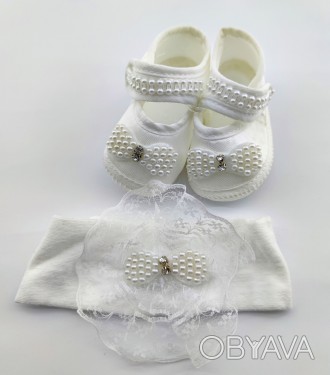 
Нарядная обувь пинетки и повязка для девочки. Сделаны из натуральной ткани укра. . фото 1