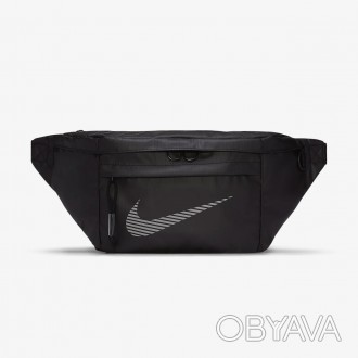 
Бананка Nike
Размеры - длина основания 30 см, длина верха сумки 50 см, высота 2. . фото 1