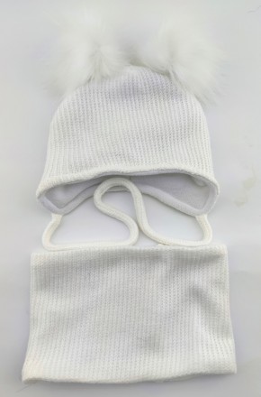 
Тепла в'язана дитяча шапка на зав'язках. Дуже приємна, м'яка і тепла тканина. Д. . фото 3
