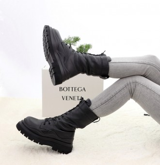 Ботинки женские черные зимние Bottega Veneta
Женские ботинки Боттега Венета в од. . фото 2