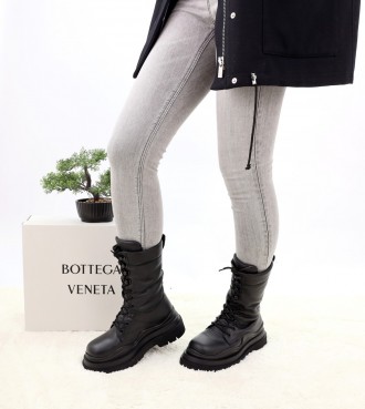 Ботинки женские черные зимние Bottega Veneta
Женские ботинки Боттега Венета в од. . фото 4
