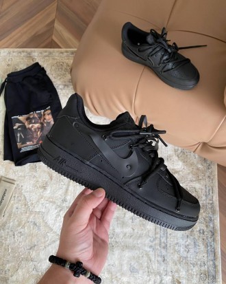 Кроссовки мужские черные Nike Air Force 1 Low Custom 2
Кастомные мужские кроссов. . фото 9