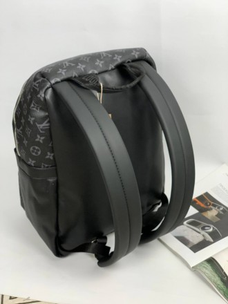 
 
 Рюкзак Louis Vuitton Discovery PM
Материал : Канвас
Размеры : 36*40*20
Цвет:. . фото 6
