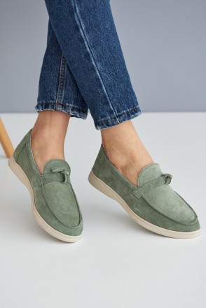 Женские лоферы замшевые весна/осень зеленые Multi-shoes Piano. Одесса. фото 1 Женские лоферы замшевые весна/осень зеленые Multi-shoes Piano. Одесса. фото 1
