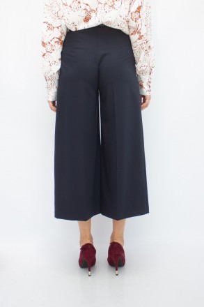 
Классические женские брюки-кюлоты, производство Vivento Турция. Покрой прямой, . . фото 6
