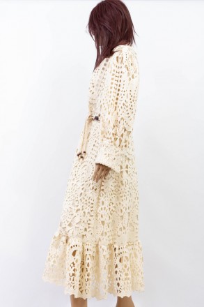 
Оригинальное платье Top Woman бежевого цвета, производство Турция. Ткань мягкая. . фото 3