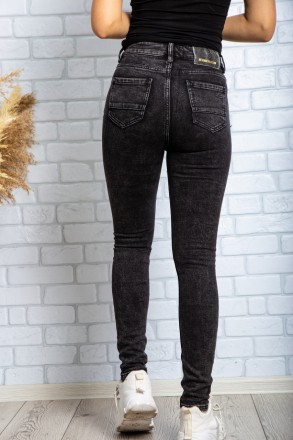 
Стильные женские джинсы зауженные. Покрой облегающий, тянется, длинна полная. Т. . фото 4