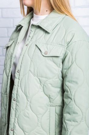 
Стильная демисезонная куртка Lady Yep, Китай. Силуэт куртки прямой, капюшона не. . фото 5