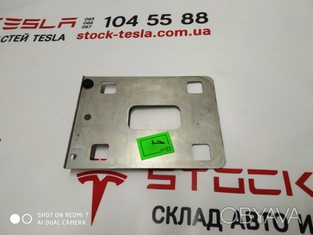 Четверть передняя левая усилитель лонжерона Tesla model S, model S REST 1023607-. . фото 1