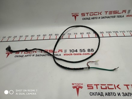 Кабель заземления порта зарядки Tesla model S 1006033-00-B
Доставка по Украине . . фото 3